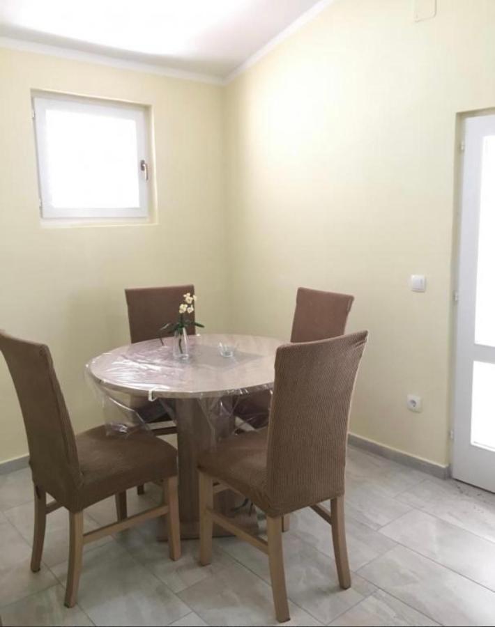 Apartmani Veronika Sukošan Exteriér fotografie