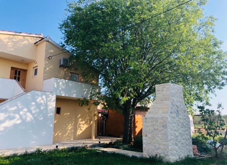 Apartmani Veronika Sukošan Exteriér fotografie